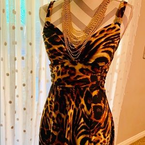 Beautiful leopard 🐆 dress, knee high size small